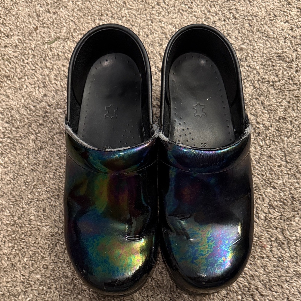 Dansko size 39